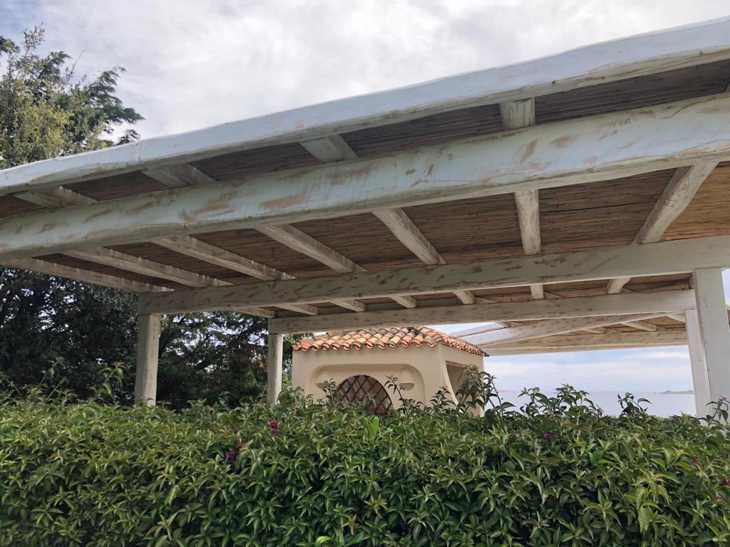 Realizzazione Pergole Verande In Legno Su Misura - Zeta Servizi Olbia